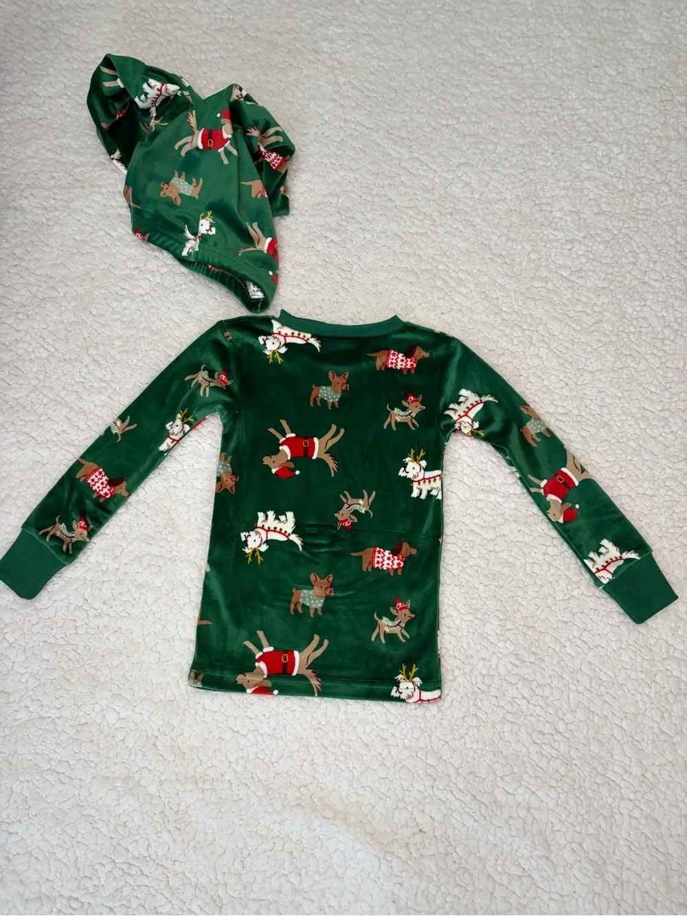 Kids Green Holiday Dog Print Christmas Designs Pajama Set